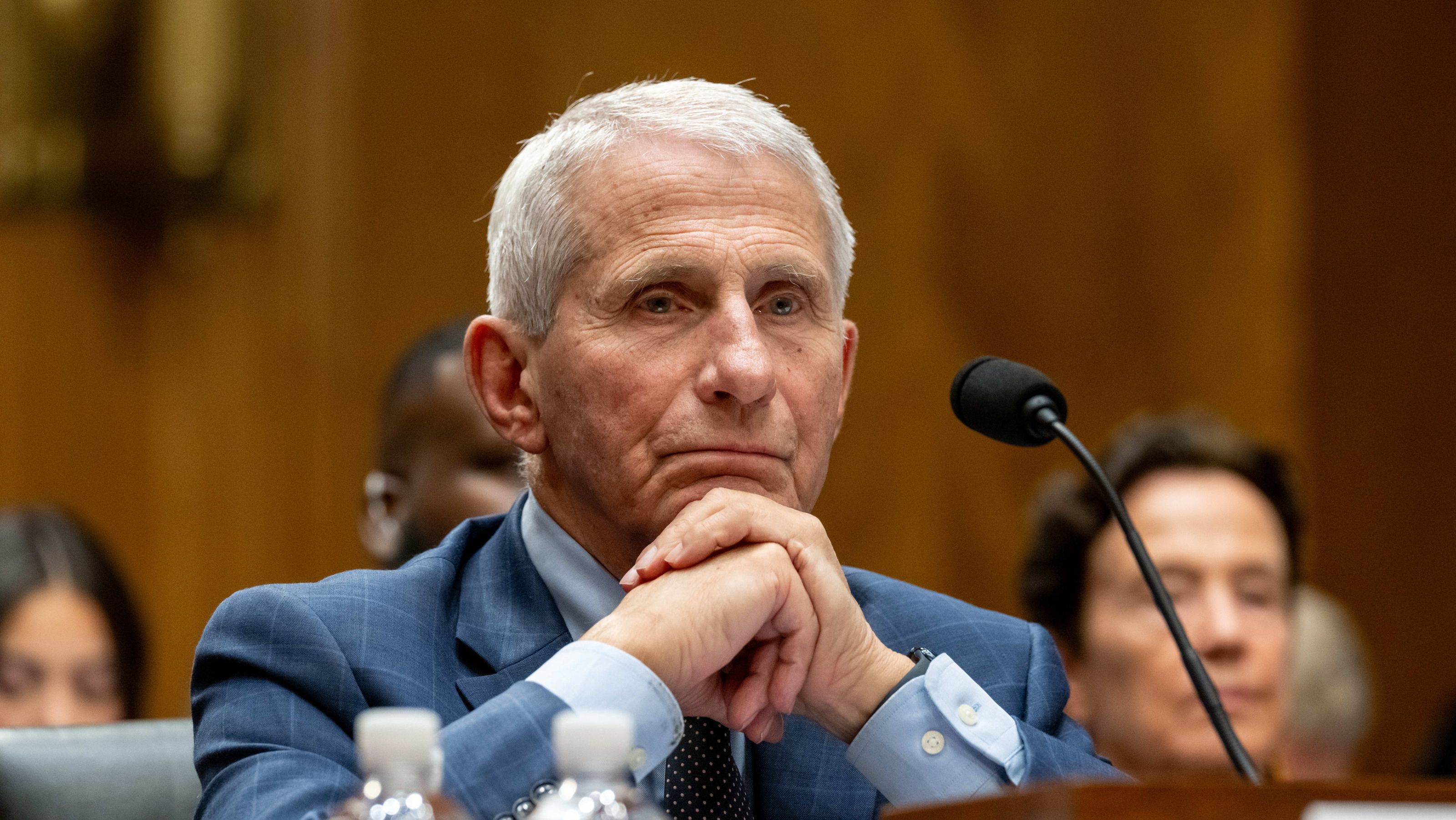 Anthony Fauci durante depoimento no Senado dos Estados Unidos.
