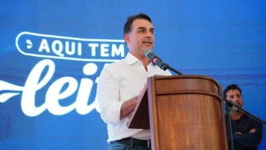 Flávio Bolsonaro vereadores São Paulo