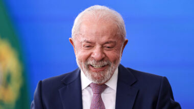 Presidente Lula não cumpriu promessas de campanha