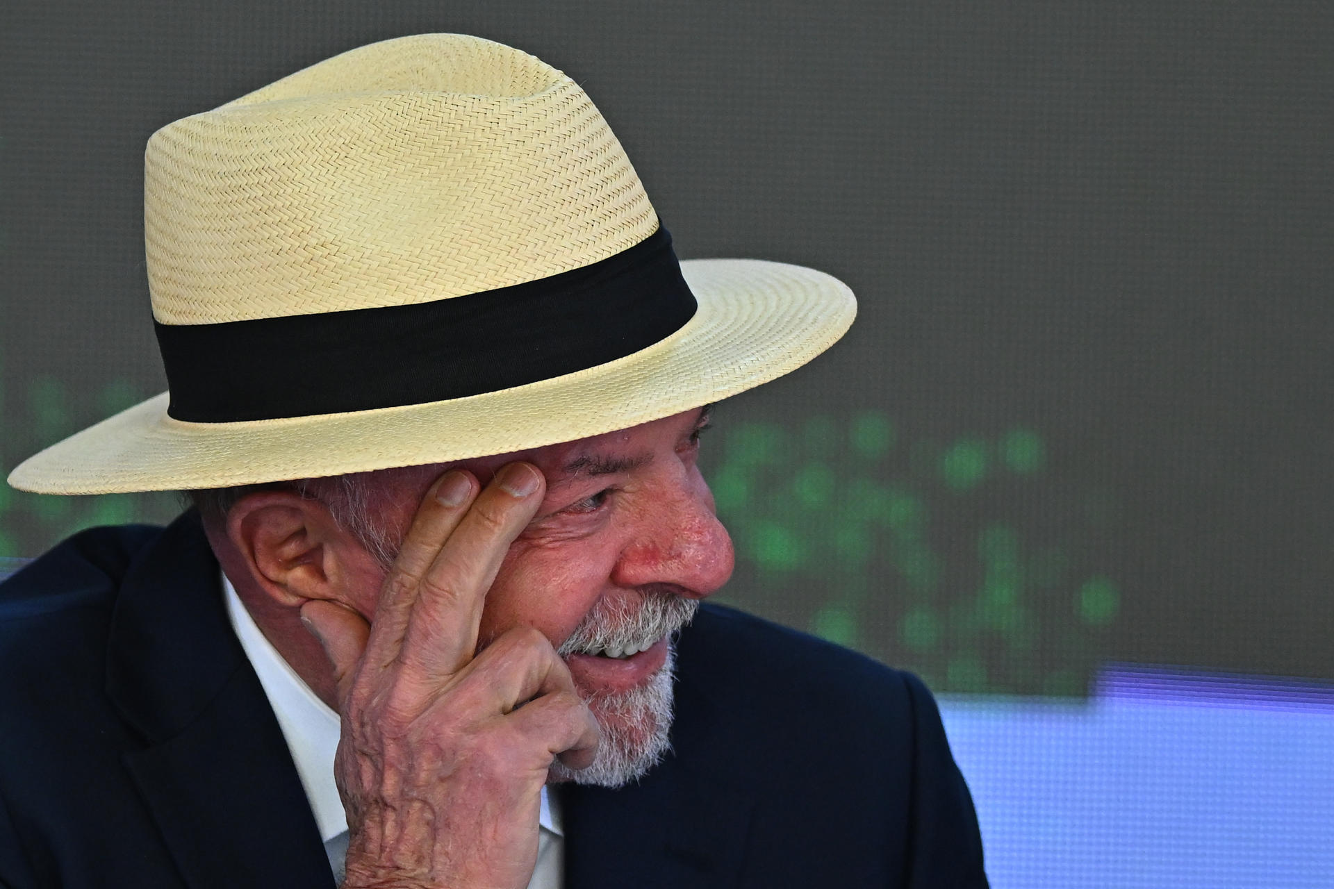 Lula admite que errou ao pedir votos na Bahia: “vou ser multado”