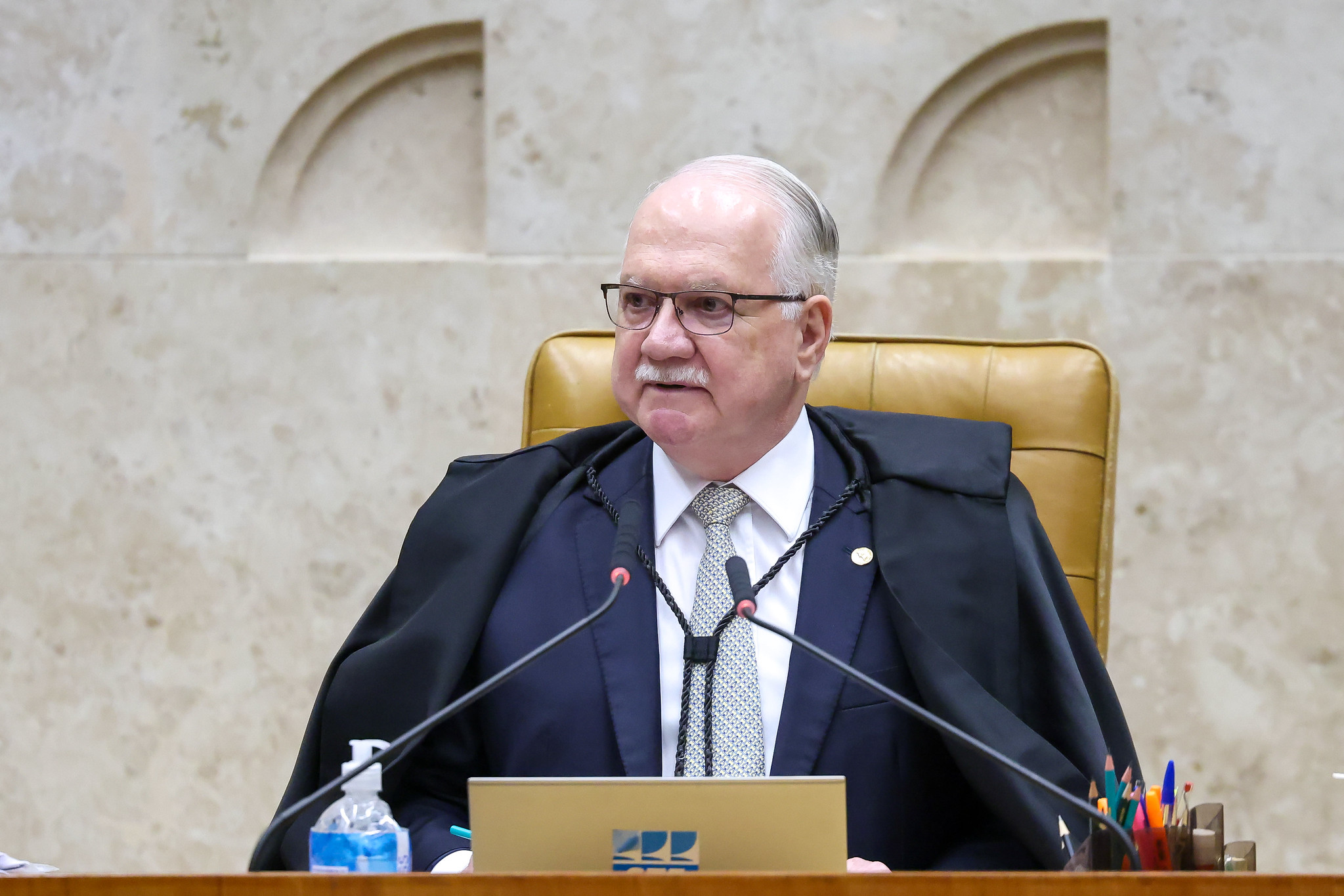 Fachin diz que força do STF está na capacidade de conviver com críticas
