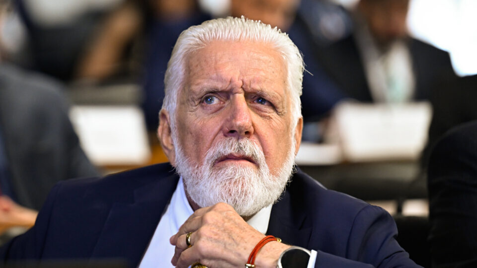PF detalha atuação de Jaques Wagner em favor do Banco Master