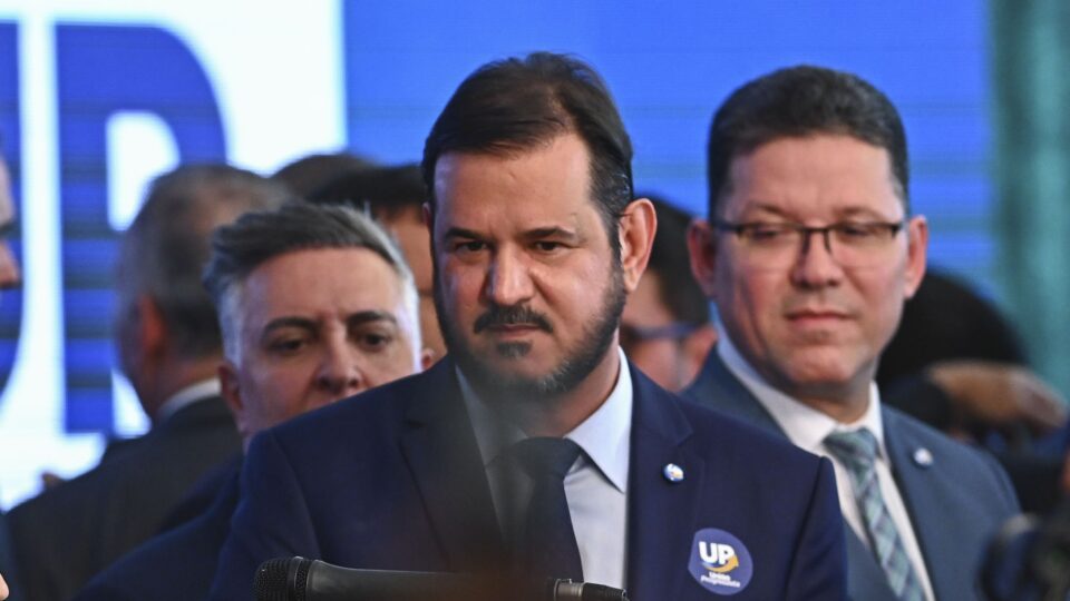 União Brasil anuncia neutralidade na disputa presidencial