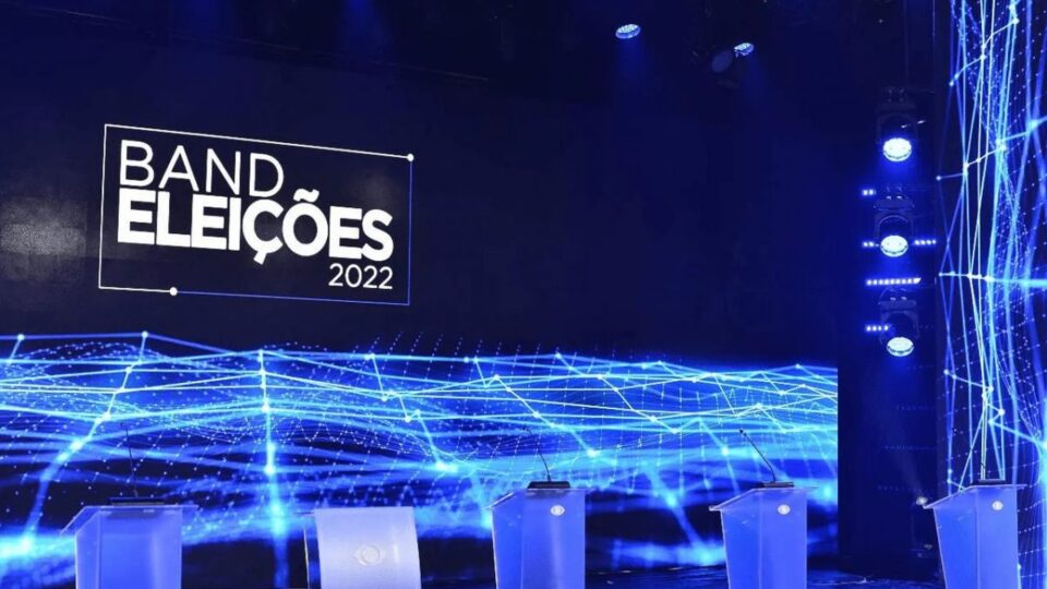Flávio Bolsonaro e Lula vão aos debates no primeiro turno?