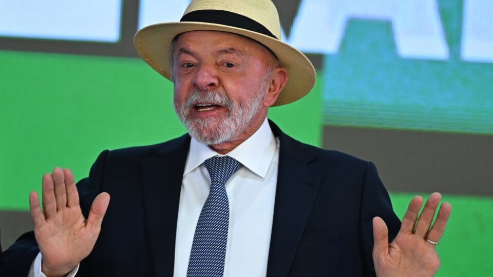 Brasileiros veem país indo na direção errada com Lula, indica Quaest