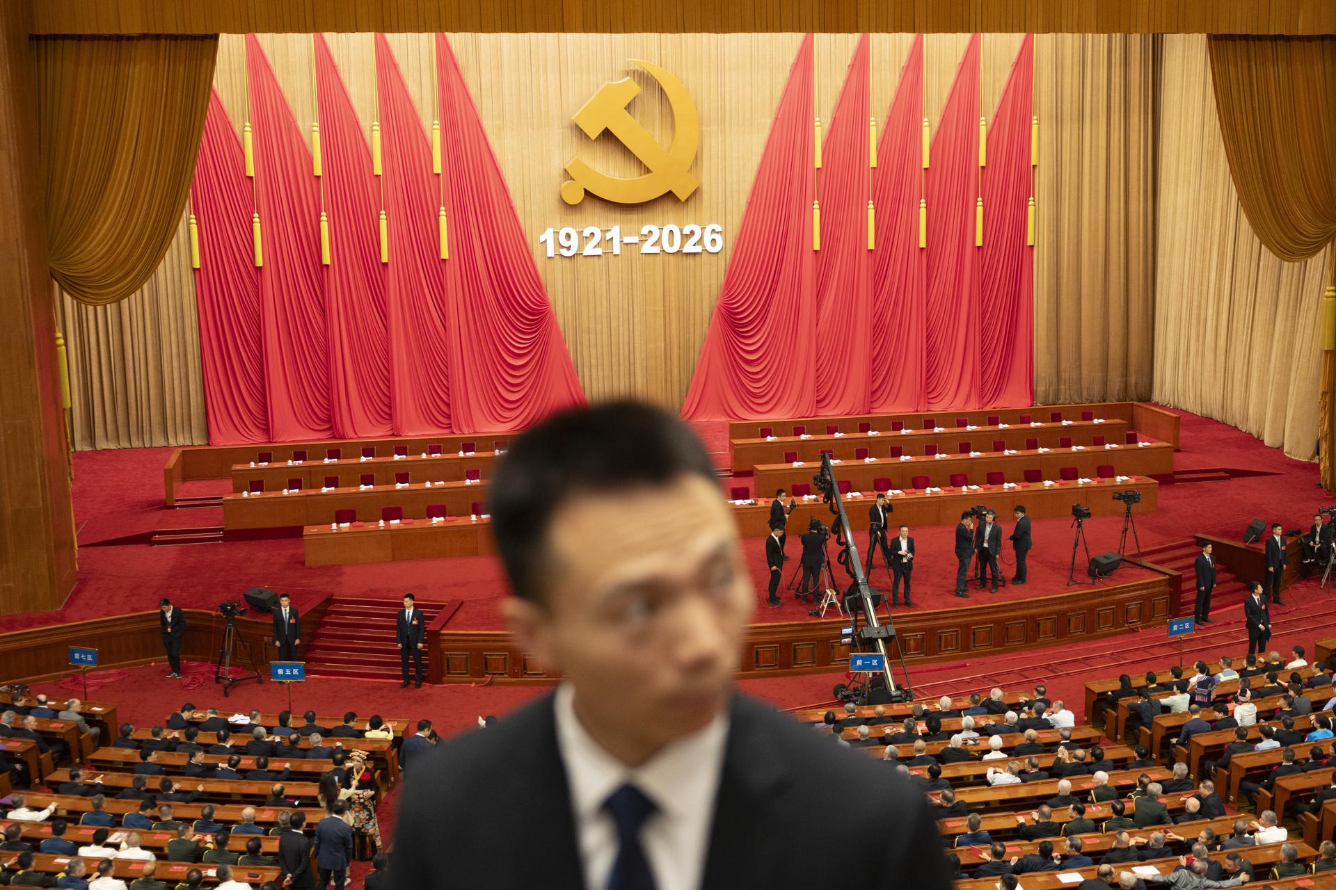 China endurece as proibições de saída de seus cidadãos com novo regulamento