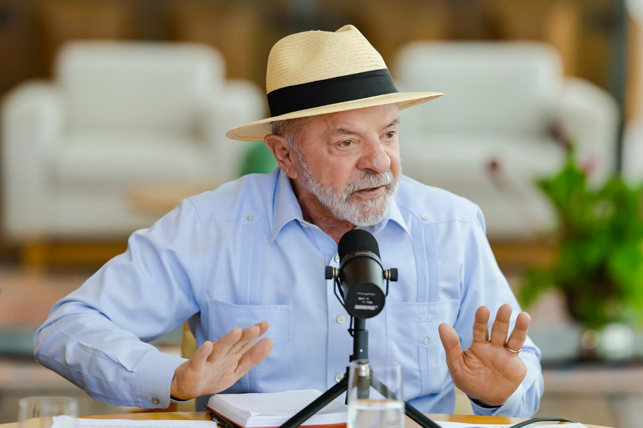 Lula demonstra cofiança na reeleição: “Não há razão para não votarem em mim”