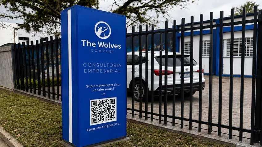 Sede da The Wolves Company, em Curitiba (PR). A consultoria empresarial lança seu modelo de franquias apostando em tecnologia própria, metodologia estruturada e suporte centralizado para acelerar a expansão da marca em todo o Brasil.