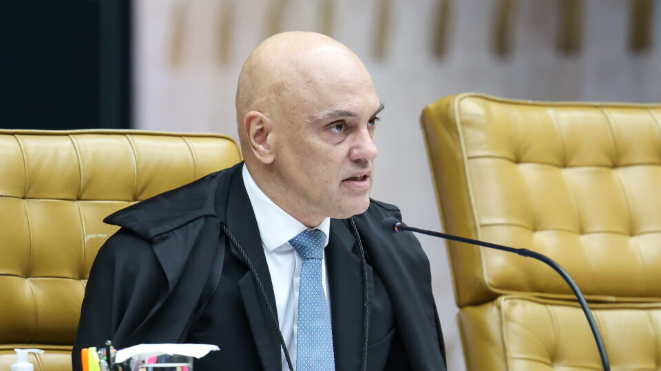 Moraes erra dado e confunde conceito em julgamento sobre isenção fiscal a PCDs
