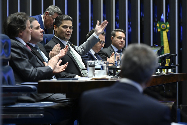 Controle da Câmara e do Senado em 2027 vira prioridade do Centrão