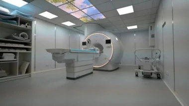 Tecnologia em hospital: cientistas avançam nas pesquisas para prevenir danos ao fígado e tumores associados ao envelhecimento.
