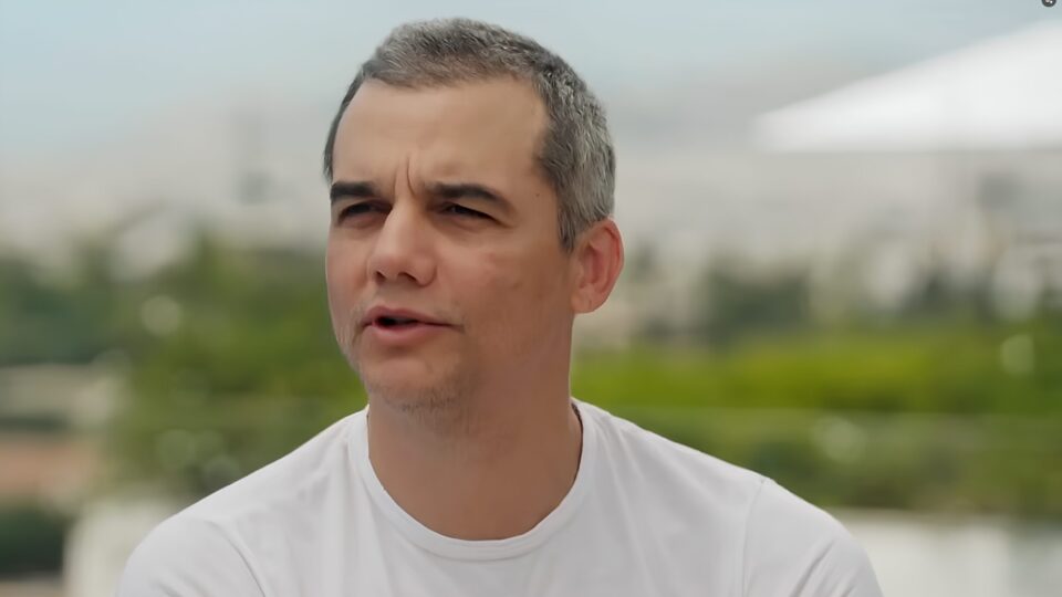 A bandeira branca de Wagner Moura