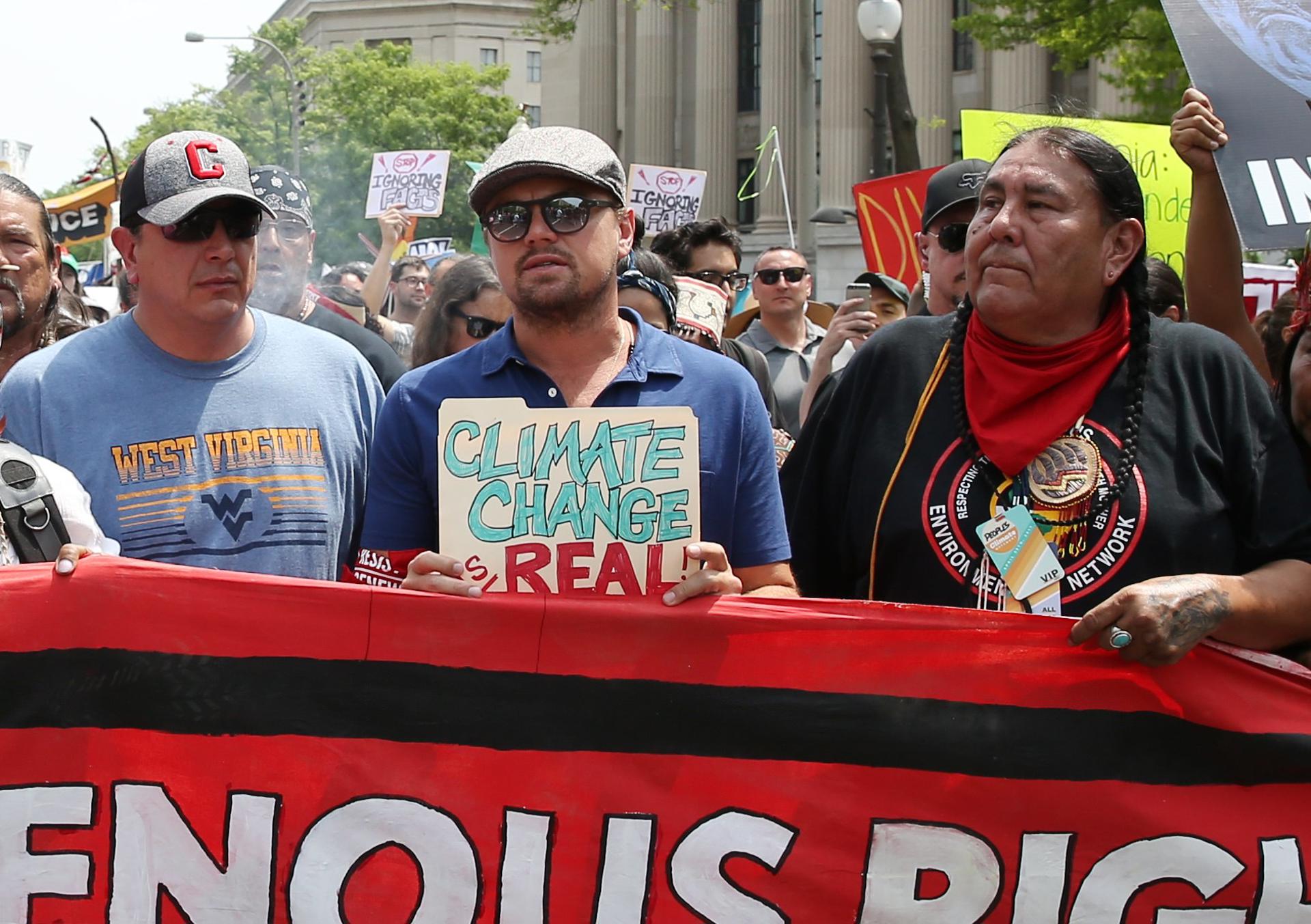 Chile suspendeu uma sessão de avaliação ambiental de um projeto elétrico binacional após um apelo do ator Leonardo DiCaprio pela proteção de uma rã ameaçada de extinção