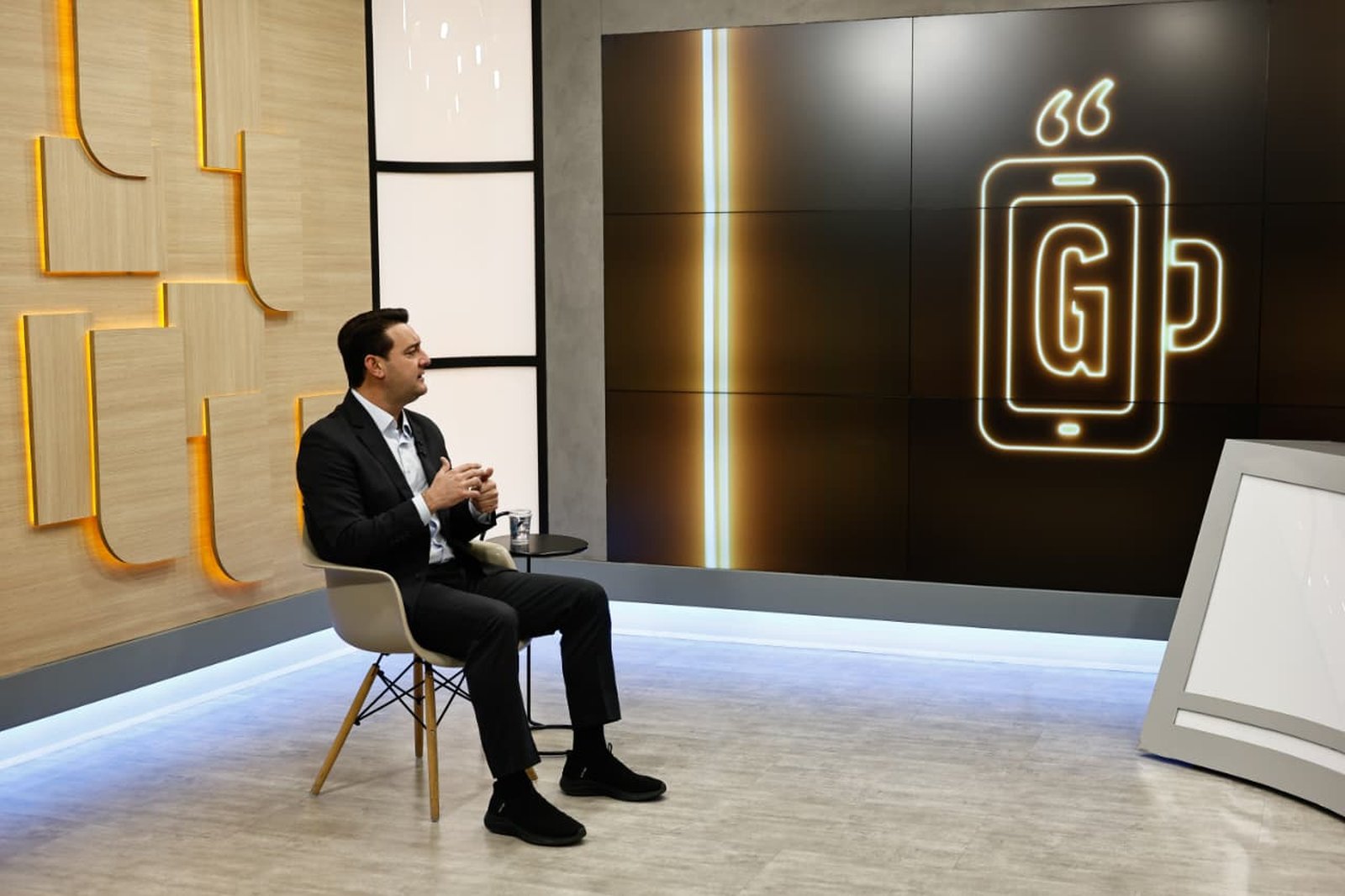 Governador do Paraná, Ratinho Junior (PSD), deu entrevista para o programa Café com a Gazeta do Povo.
