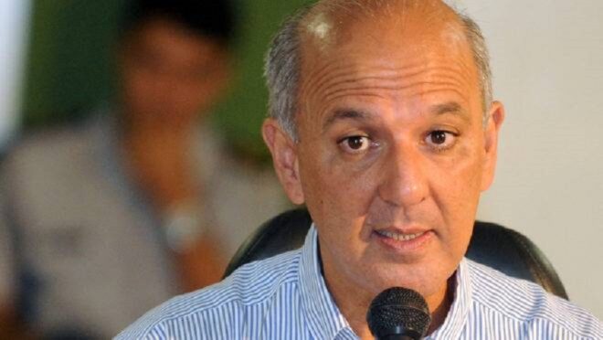 No DF, escolha de vice teve soco na mesa e quase chega às vias de fato