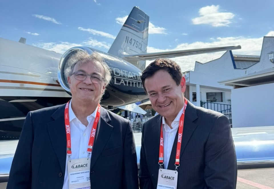 A venda de uma aeronave executiva envolve muito mais do que encontrar um comprador. Para Guilherme Machado e Marcelo Marangon, cofundadores da ASA Consulting, inteligência de mercado, avaliação técnica e uma negociação conduzida com estratégia são fatores essenciais para preservar o valor de um patrimônio de alto padrão.