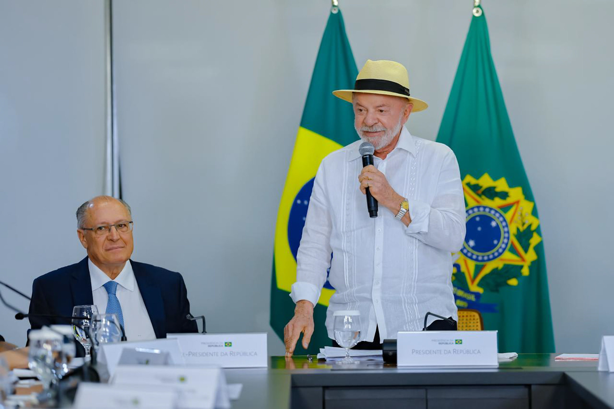 Lula diz que Brasil está pronto para era da IA mesmo com riscos nas eleições de 2026