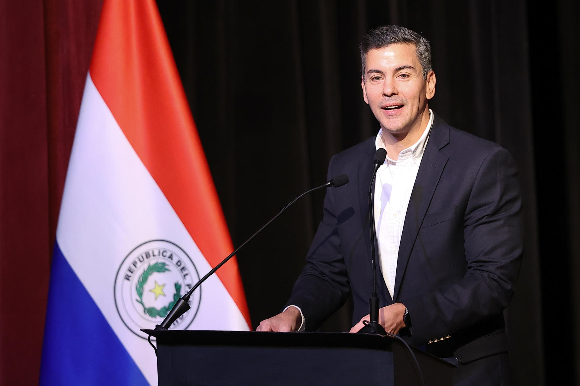 Presidente do Paraguai diz que “abrirá as portas” para a imigração brasileira