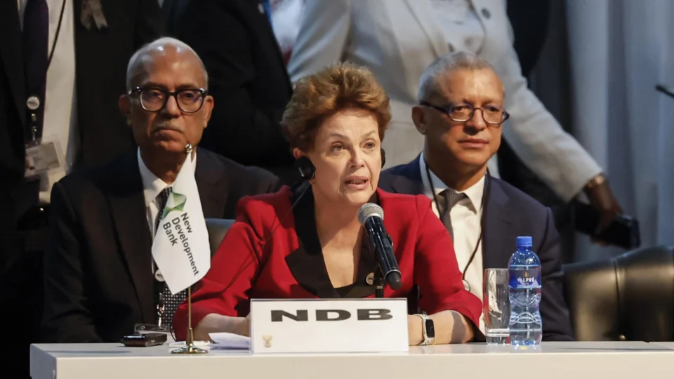 dilma irã banco brics
