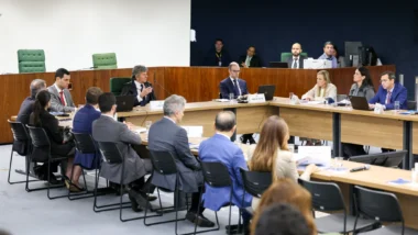 Governadora e ministro de Lula divergem sobre aval da União para empréstimo ao BRB