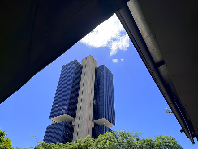BC liquida empresas da Simpala e eleva a 19 número de instituições desde o Master
