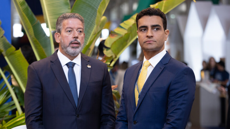 Reviravolta de JHC em Alagoas ameaça favoritismo de Arthur Lira na eleição ao Senado