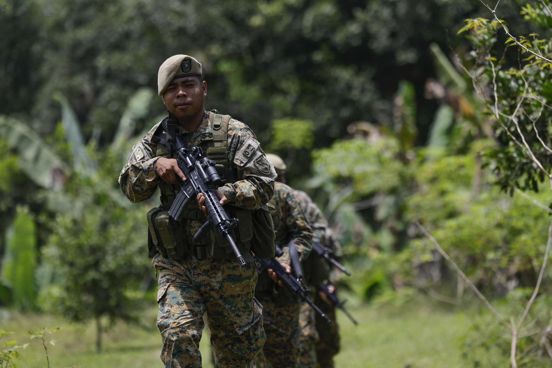 Aliados dos EUA, Panamá e Colômbia lançam operação conjunta contra grupo criminoso