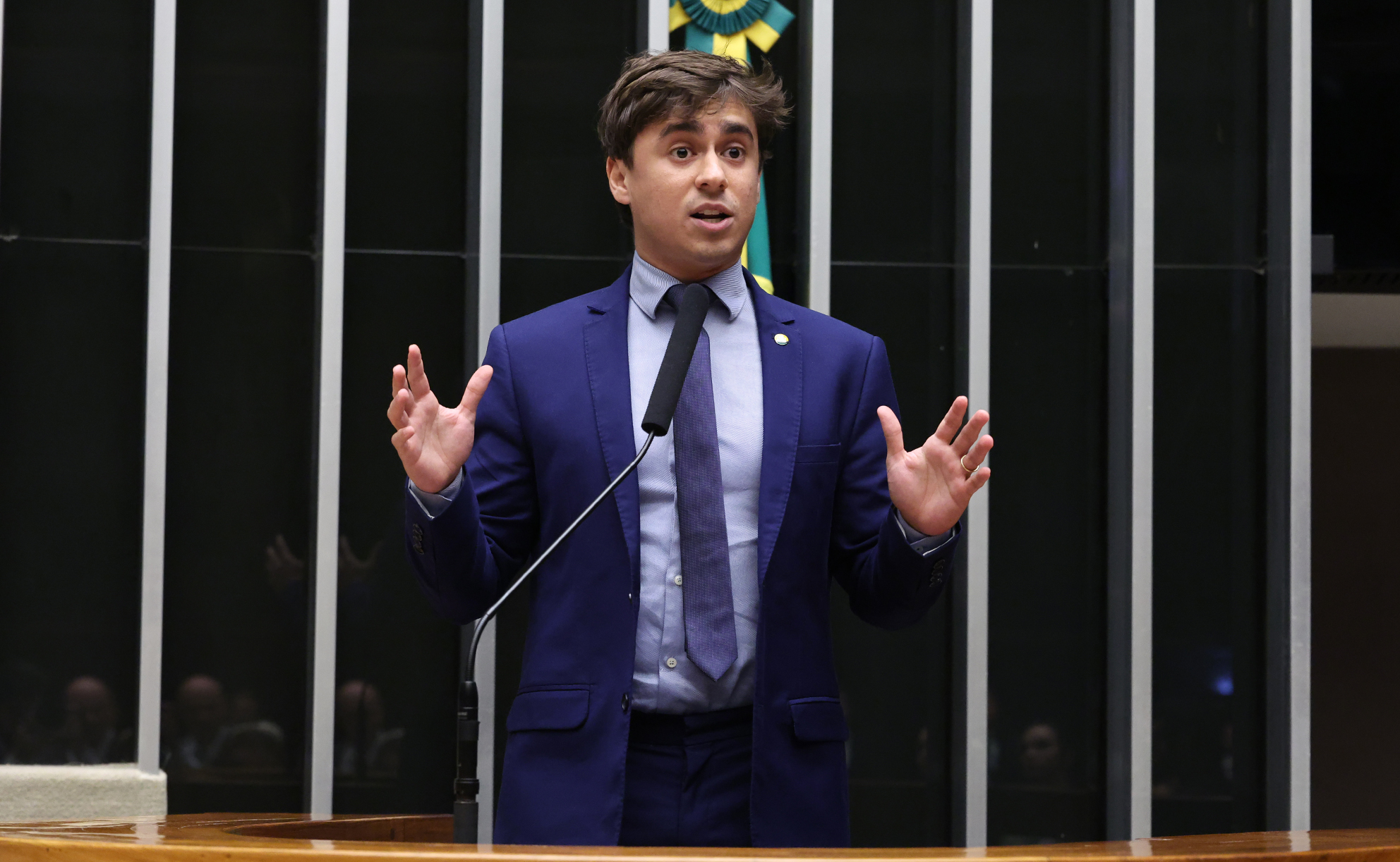 Perfil de Nikolas Ferreira no Instagram tem foto e quase todos os posts apagados