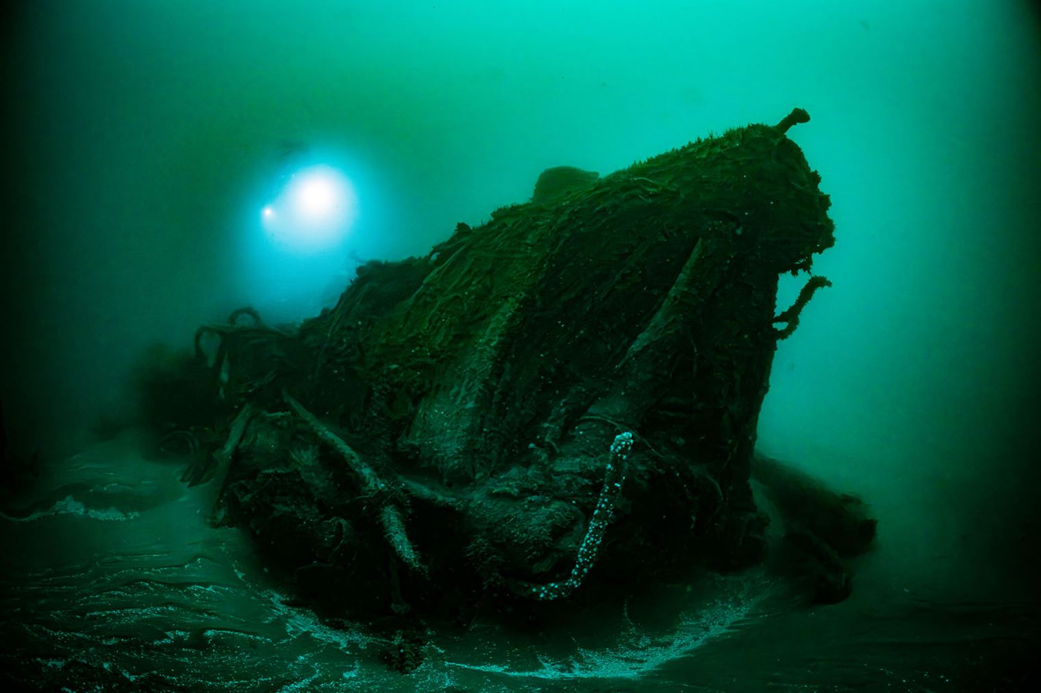 Navio britânico é encontrado 118 anos após colisão e naufrágio no Canal da Mancha
