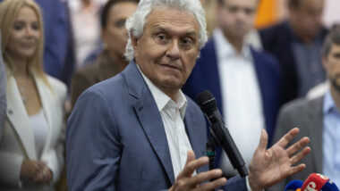 Plano de governo de Caiado endurece regras para bets.
