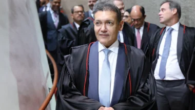 Trabalho da imprensa é “essencial” para eleições, diz Nunes Marques