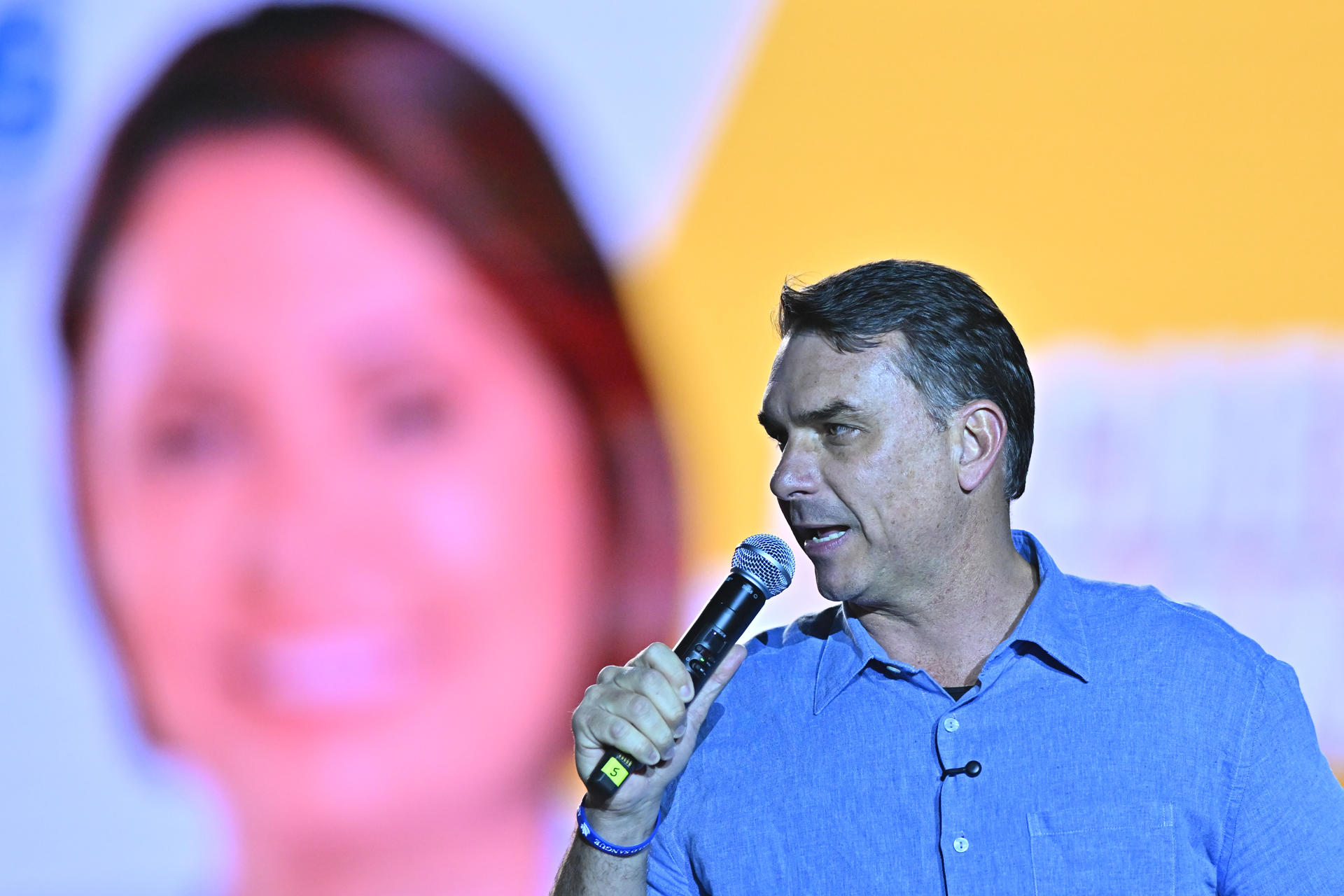 Flávio volta a mesmo patamar de intenção de voto na Região Sudeste e retomada crescimento entre evangélicos.