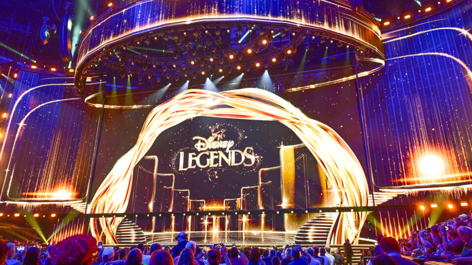 Disney abraça a nostalgia de ‘Carros’, ‘O Rei Leão’ e ‘Indiana Jones’ em seus parques
