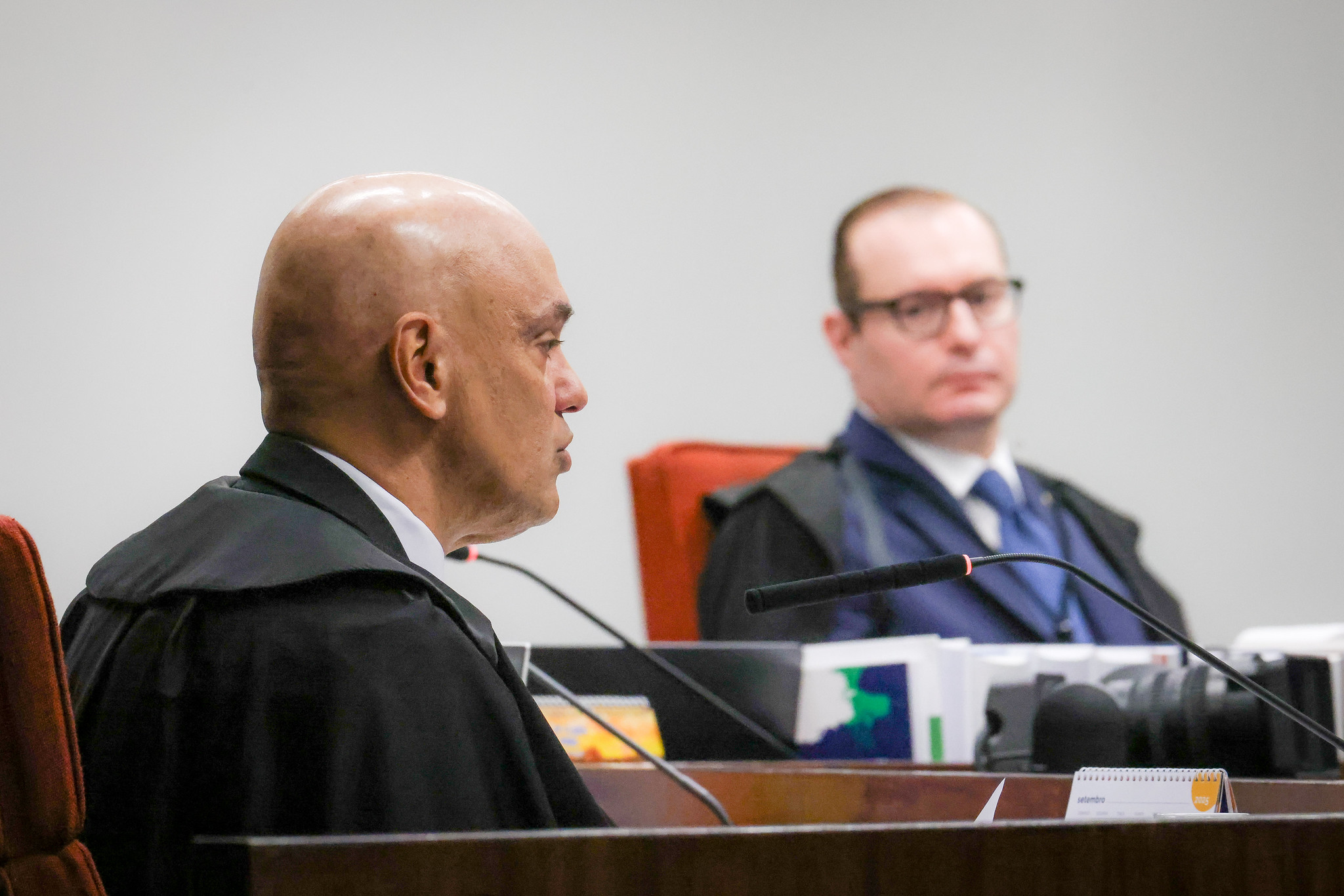 STF inicia ação penal contra Malafaia que opôs Zanin a Moraes
