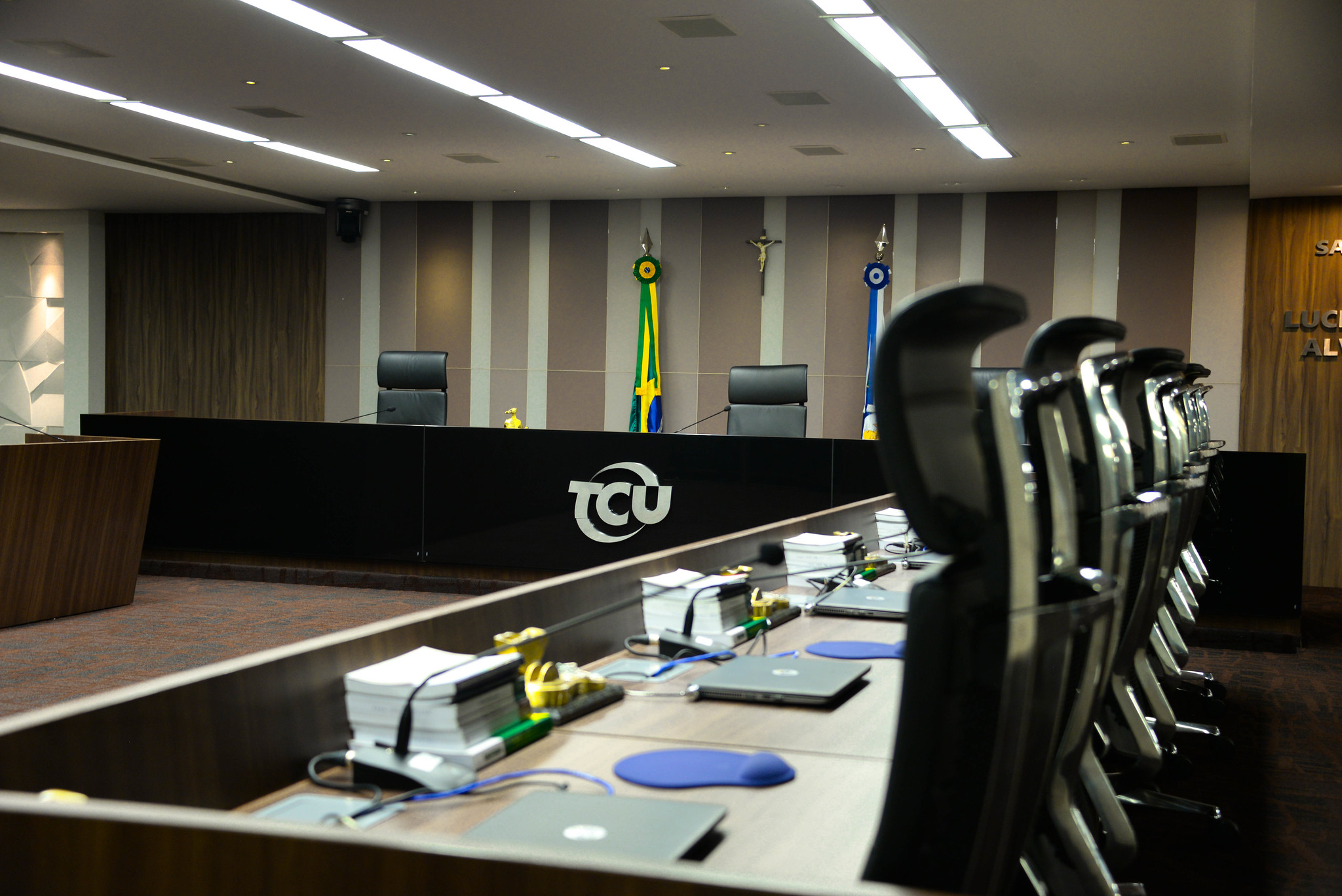 TCU manda refazer licitação de publicidade por julgamento genérico: “peças impactantes”
