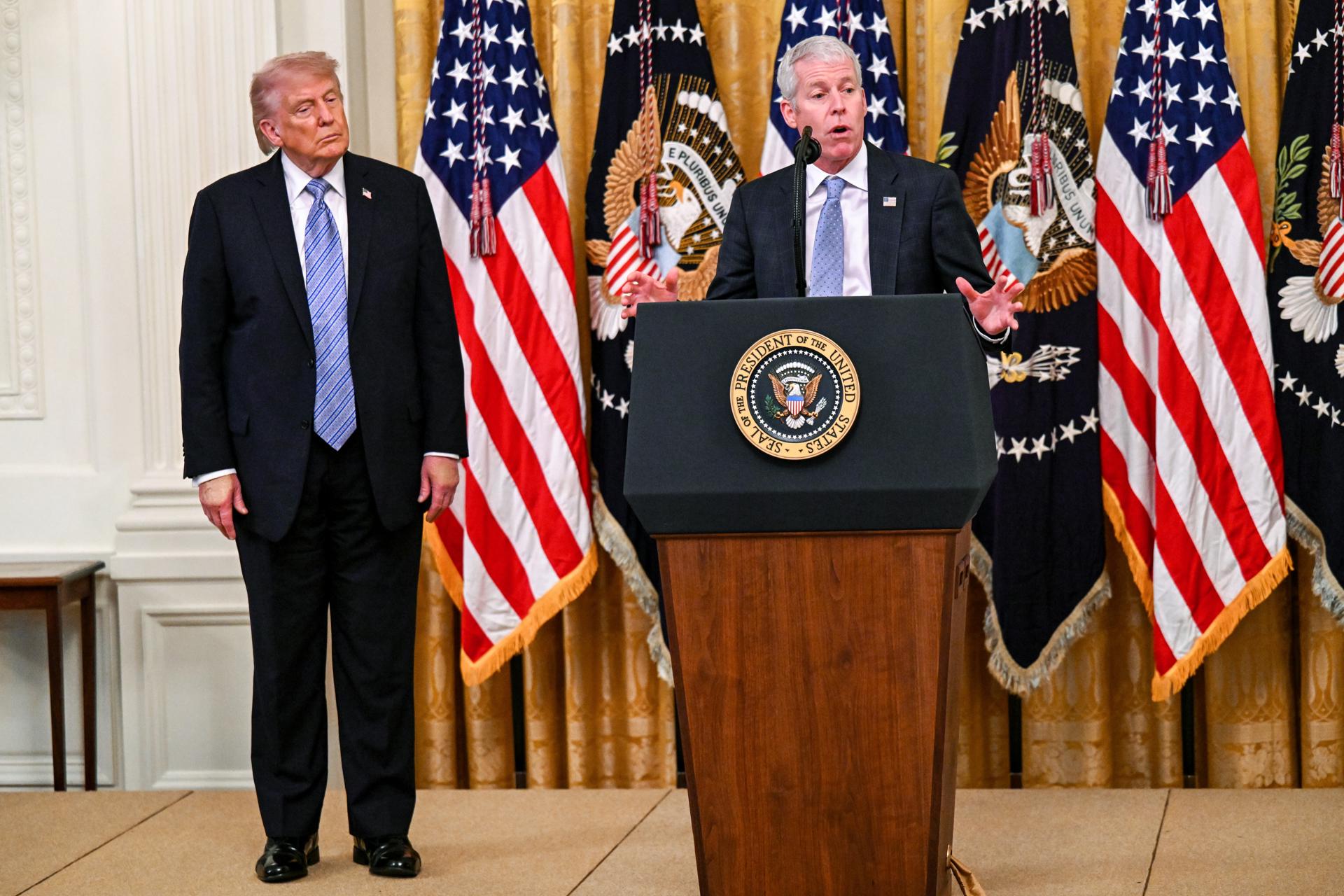 Governo Trump investe milhões em mineração focado em tornar os EUA uma “superpotência” no setor