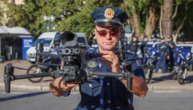Guarda Municipal de Curitiba passa a usar drones com IA e visão térmica no patrulhamento.