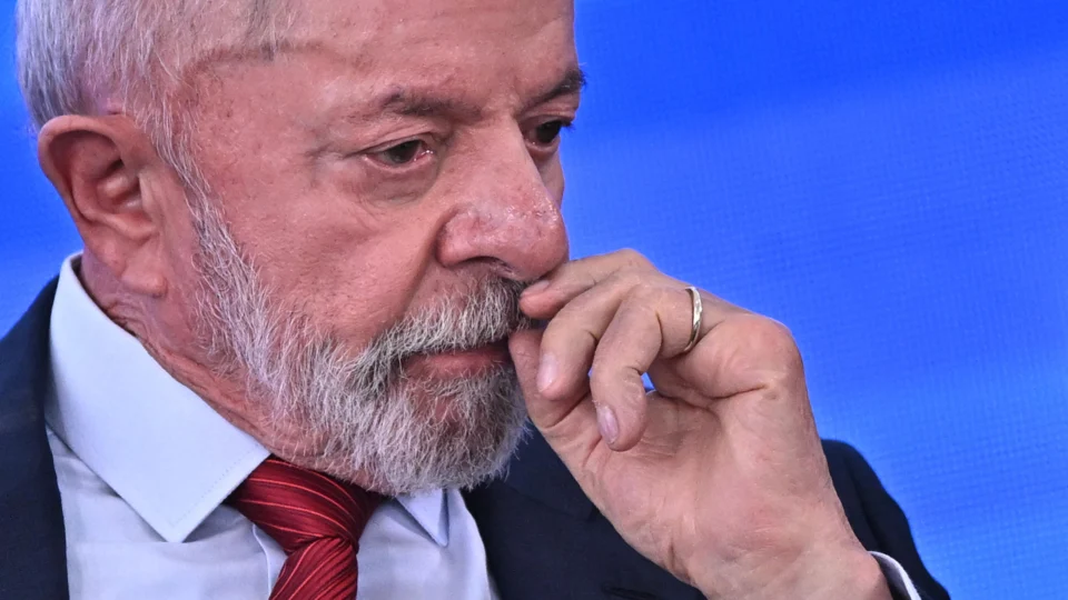 Lobista Roberta Luchsinger afirma que Lula ofereceu a ela um cargo no governo, diz revista
