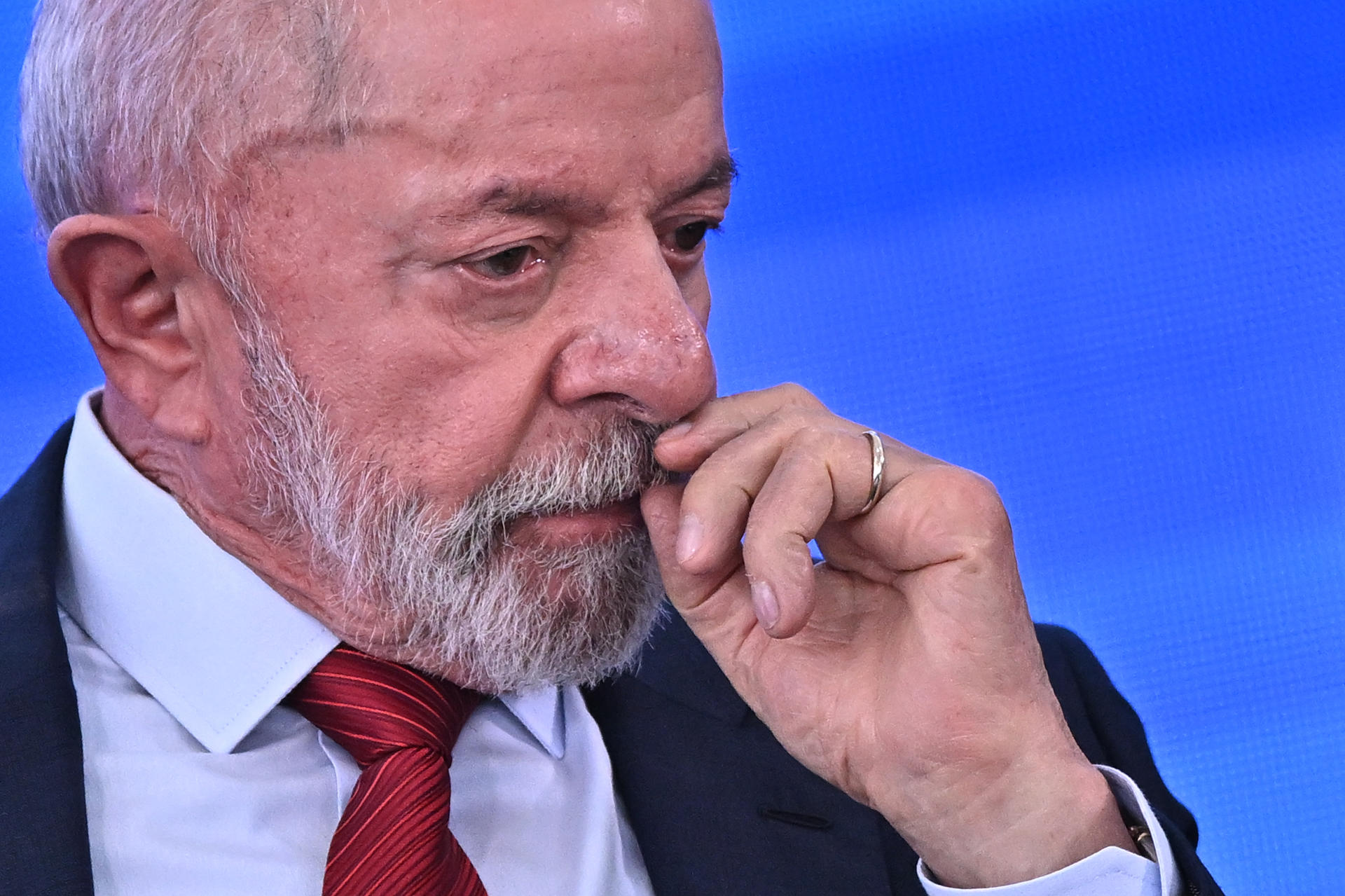 Lobista Roberta Luchsinger afirma que Lula ofereceu a ela um cargo no governo, diz revista