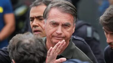 Entenda por que Jair Bolsonaro não poderá votar nas eleições de 2026
