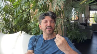 Família de Lito Sousa pede informações sobre estudos e tratamentos experimentais a doença ainda sem cura.