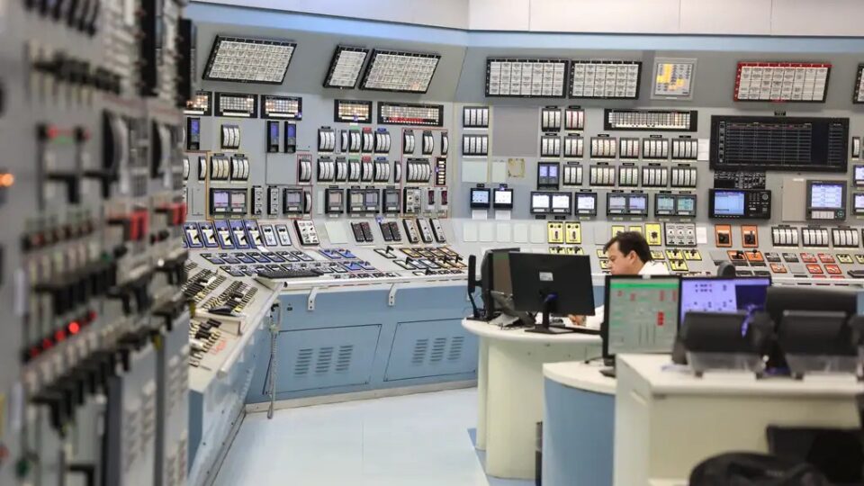 Projeto nuclear da Marinha lidera gastos militares do Brasil em 2025