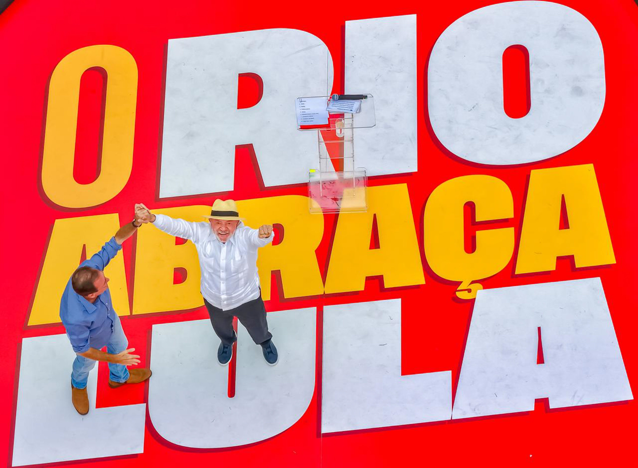 Apelido, política e semelhança física explicam o uso de “Lula” na urna.