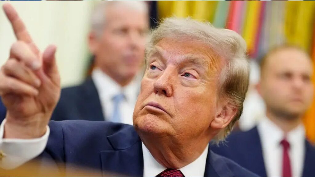 Trump ataca Canadá e diz que país quer ser estado americano sem pagar a conta
