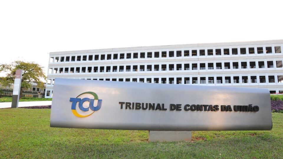 TCU barra uso de R$ 5 bilhões de “dinheiro esquecido” no Novo Desenrola