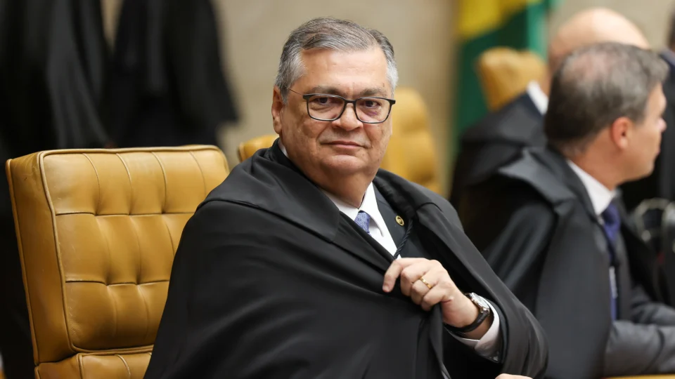 Dino diz que emendas são “maior vetor de corrupção” no Brasil