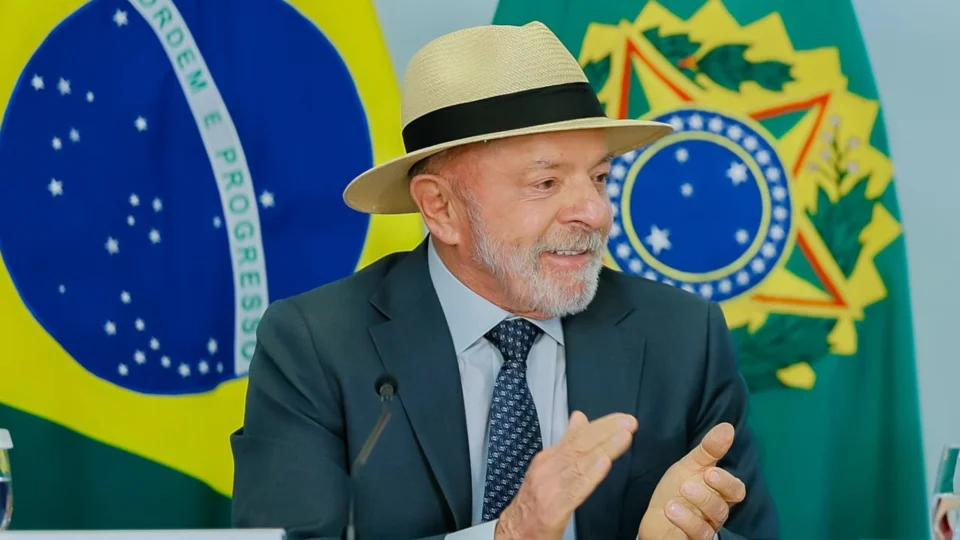 Campanha de Lula reforça jurídico com ex-ministros do TSE.