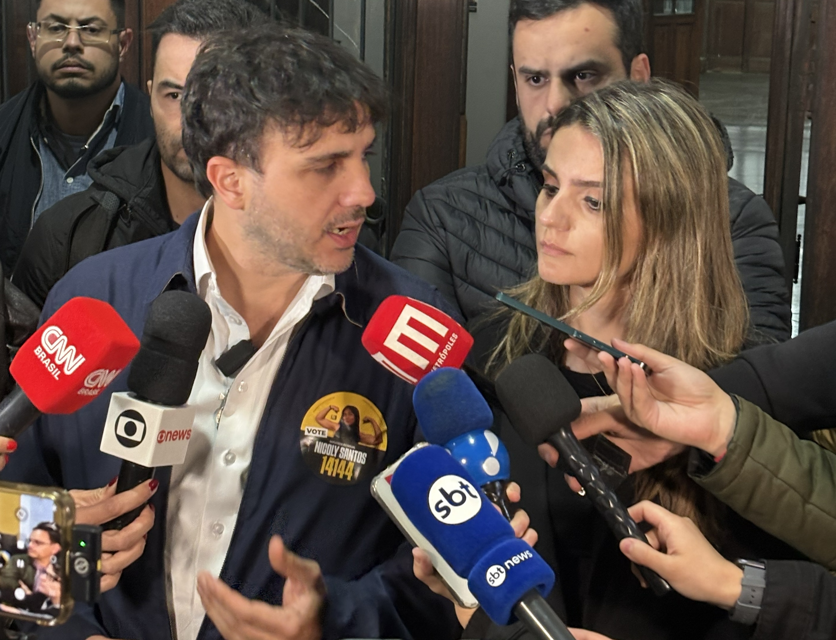 Amanda Vettorazzo denuncia tentativa de suborno e homem acaba preso em SP