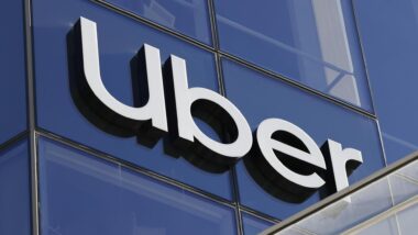 MPT processa Uber em R$ 321 milhões por taxa cobrada de motoristas