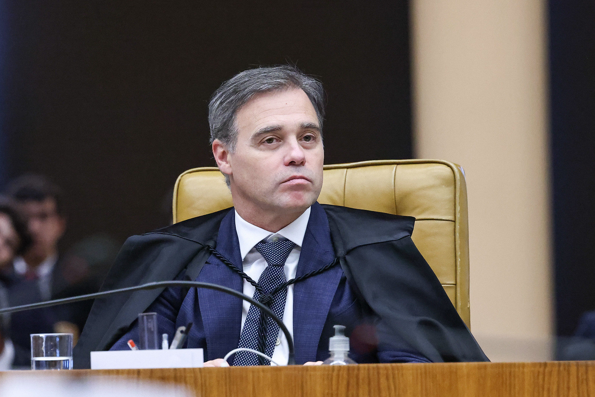 Mendonça chama STF de “ápice do poder” e relata “muita infelicidade” na Corte